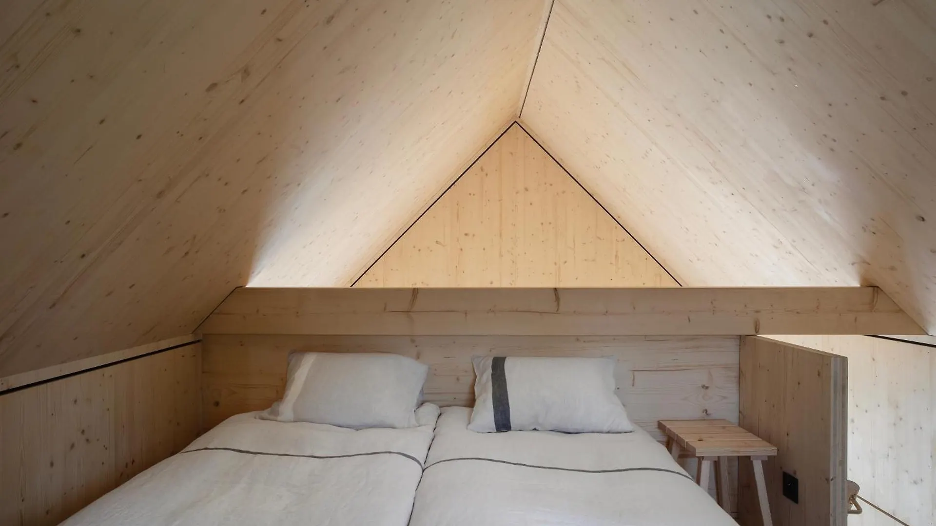 Majamaja Helsinki Off-Grid Retreat旅馆 0*,